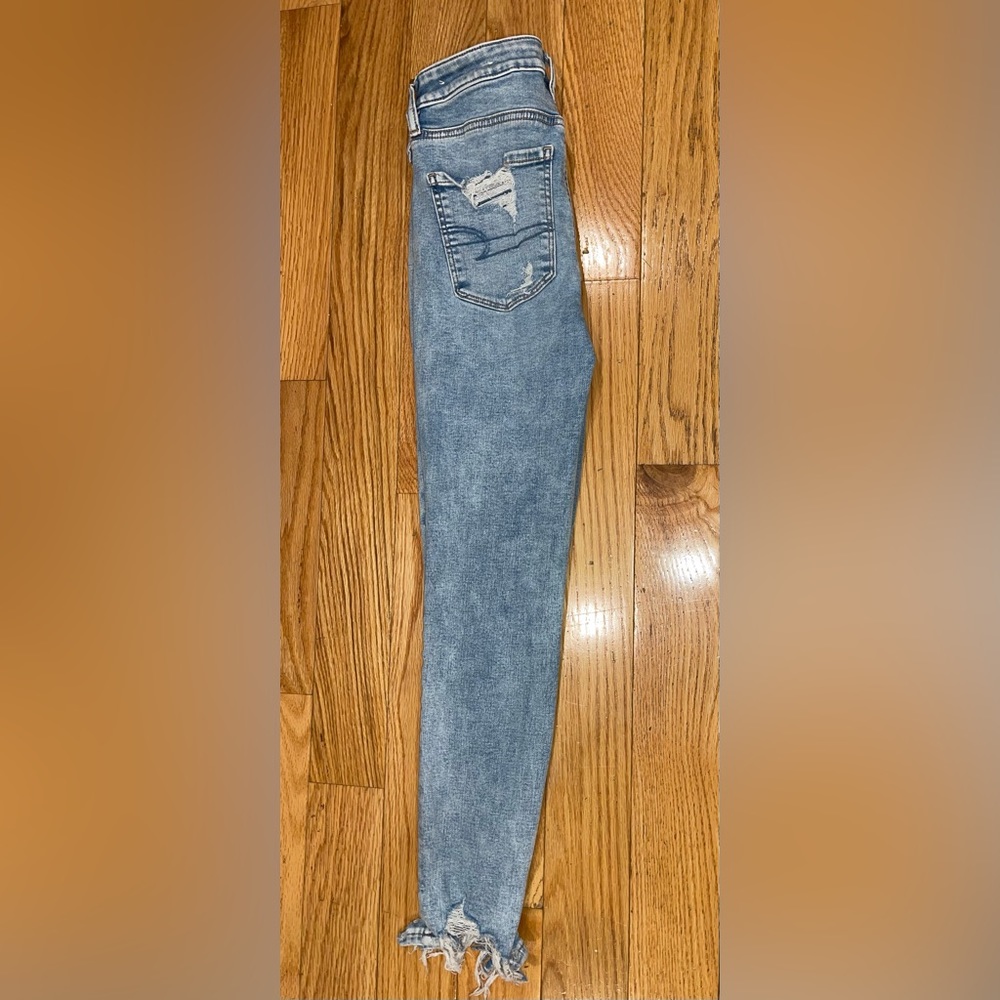 AMERICAN EAGLE - Ne(x)t Level Stretch - Ripped Super Hi-Rise Jeggings - Picture 4 of 6